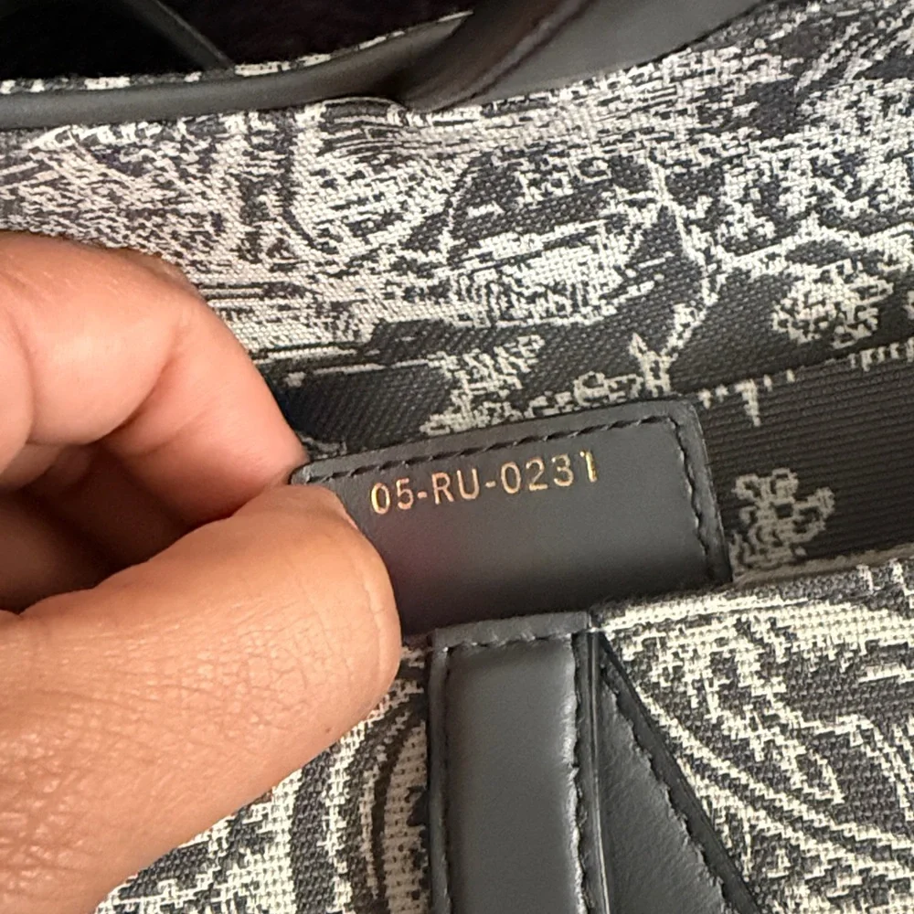 Dior Saddle Bag - Picture 8 of 15